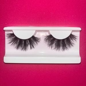Lashes sale